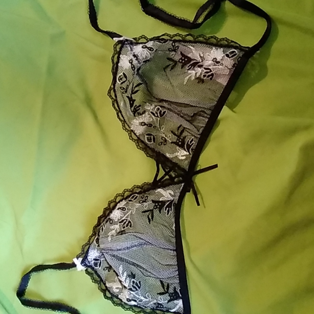 Victoria Secret Bra